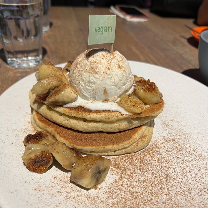 The Pancake Parlour Melbourne, Australia Banana Pancakes With Vegan Ice