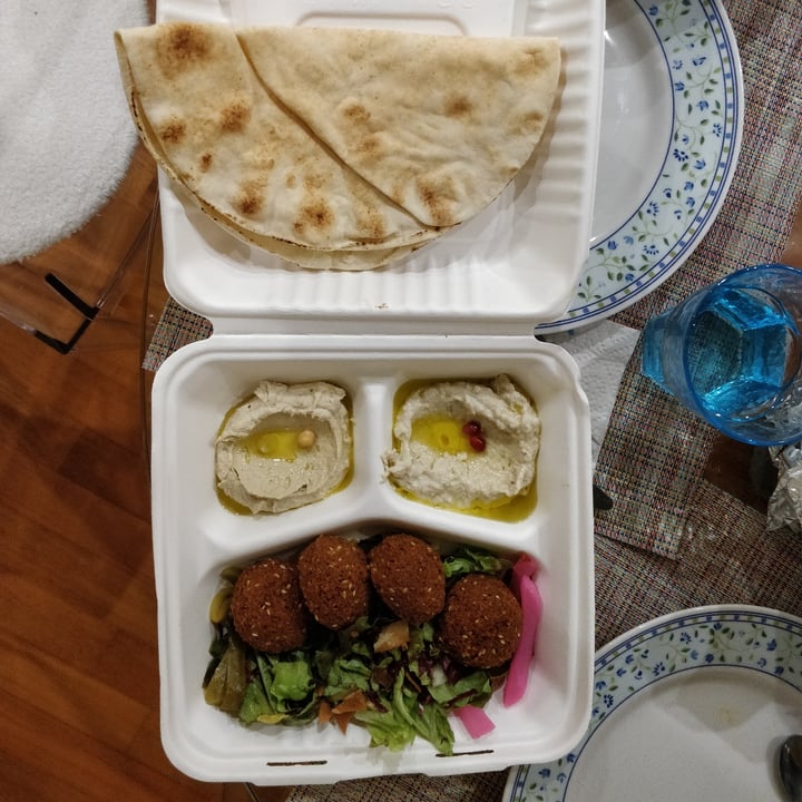 photo of Beirut Snack Piatto falafel shared by @aliceilis on  20 May 2023 - review