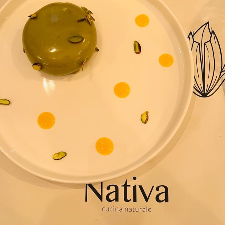 photo of Nativa Ristorante Mousse al pistacchio con cuore al mandarino, base croccante al crumble di pistacchio shared by @nicole- on  16 Mar 2023 - review
