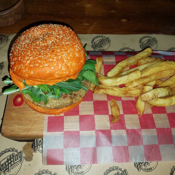 photo of Hashtag San Clemente Not Burger Con Palta Y Cebolla shared by @emilsin on  06 Feb 2023 - review