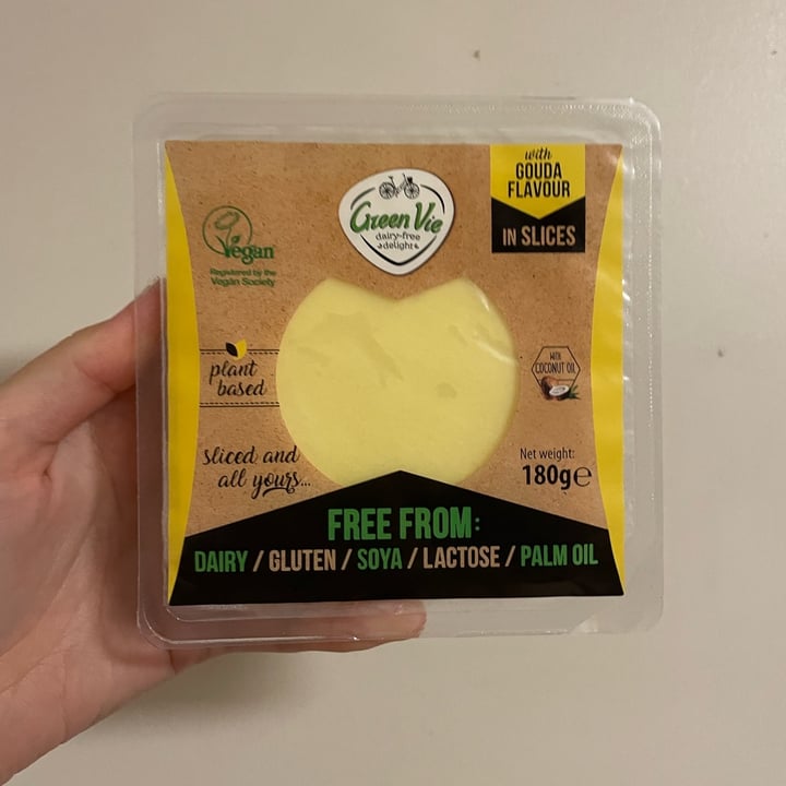 photo of GreenVie Foods Gouda Flavor in Slices shared by @veggi-bella on  10 Apr 2023 - review