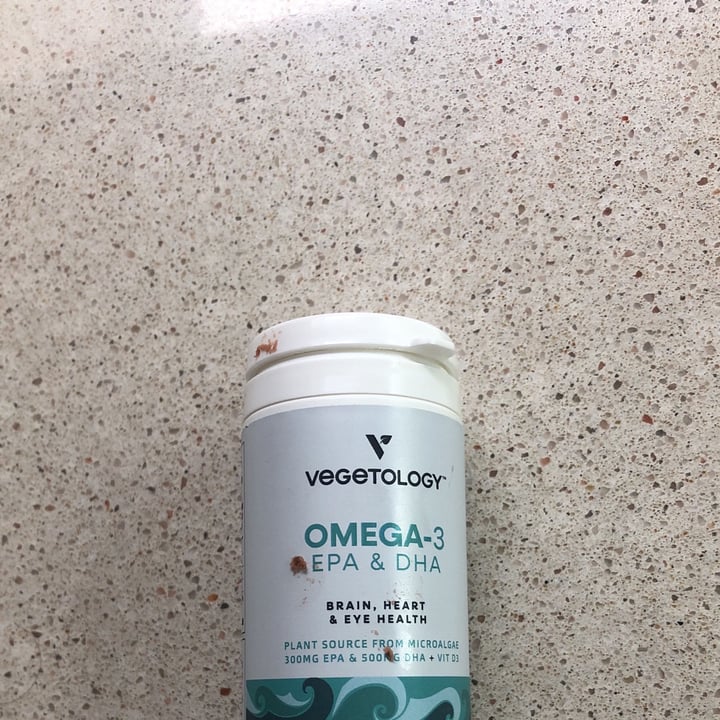 photo of Vegetology Omega3 EPA e DHA shared by @pencovegan on  15 Jul 2023 - review