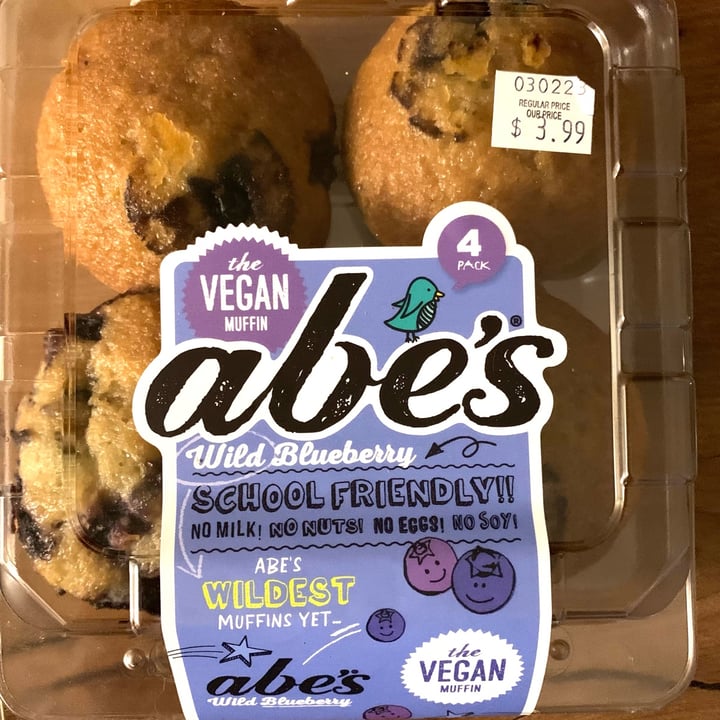 photo of Abe's Vegan Muffins Wild Blueberry Muffin shared by @rochi09 on  01 Mar 2023 - review