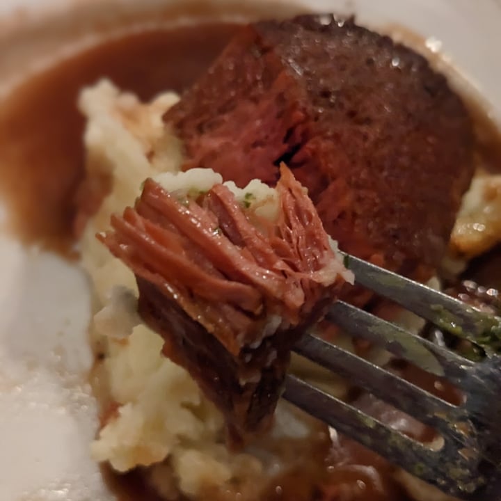 photo of Coletta "Steak" Filet With Mashed Potatoes shared by @iszy on  19 May 2023 - review