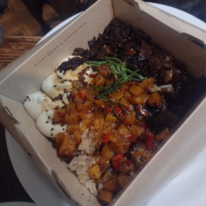 photo of Let it V - Vegan Sushi Imakay Poke shared by @aliasvegan on  10 Jan 2023 - review