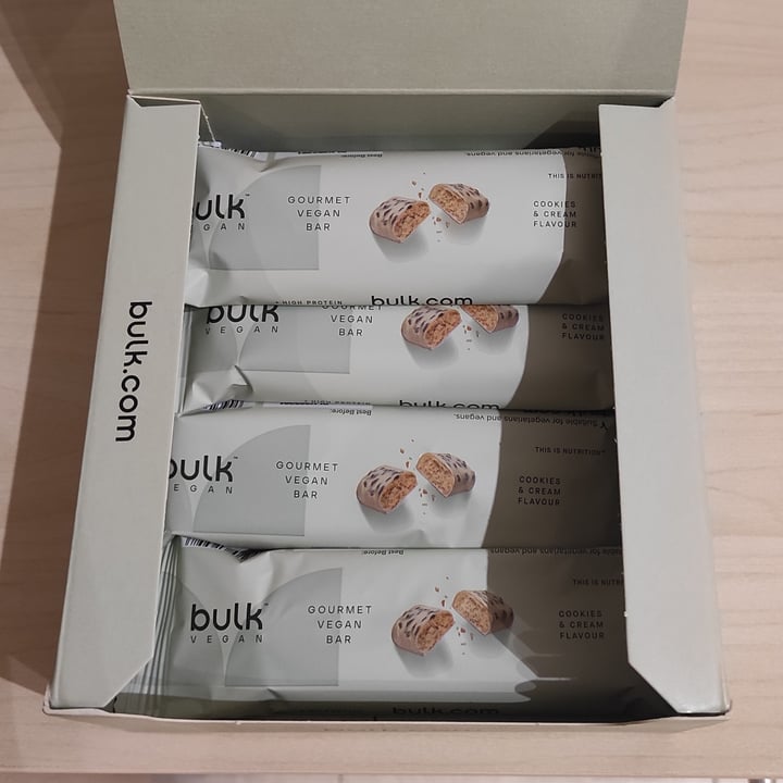 photo of Bulk powders Vegan protein Bar shared by @niklabelloli1 on  07 Feb 2023 - review