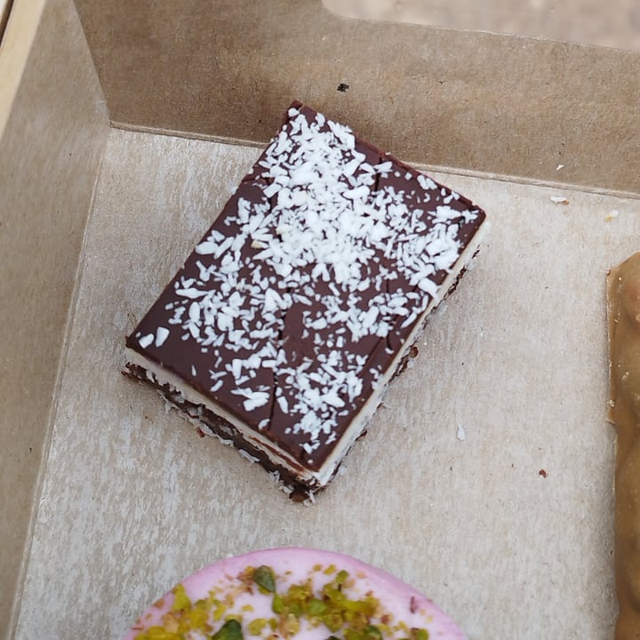 photo of Raw & More Coconut Chocolate Cake shared by @jwebbnature on  11 May 2023 - review