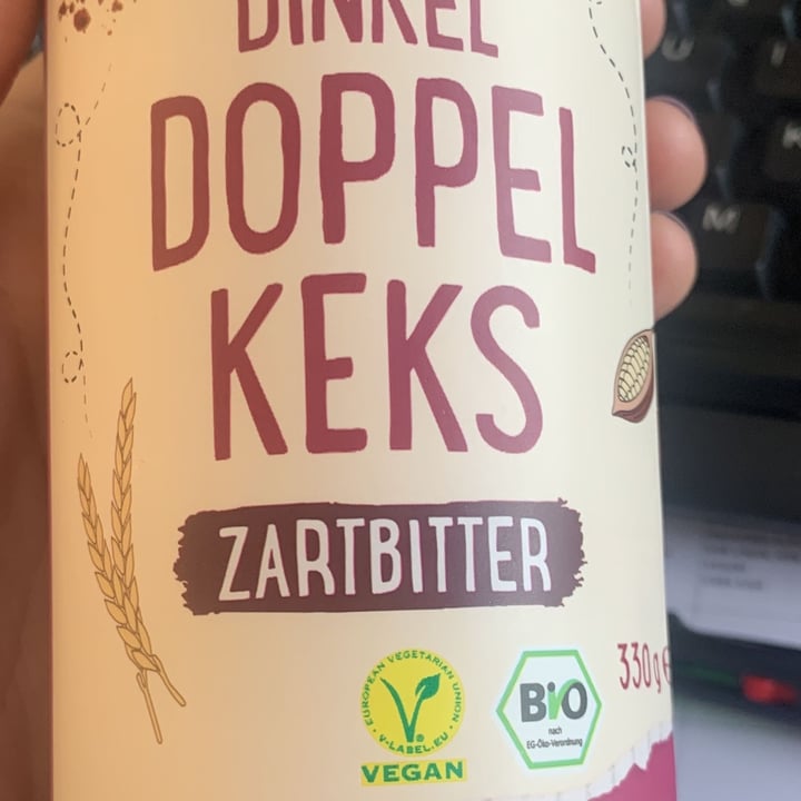 photo of dmBio Dinkel Doppelkeks Zartbitter shared by @medenry on  07 Feb 2023 - review