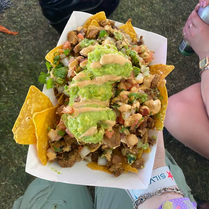 photo of Cena Vegan nachos shared by @bailythompson on  27 Apr 2023 - review