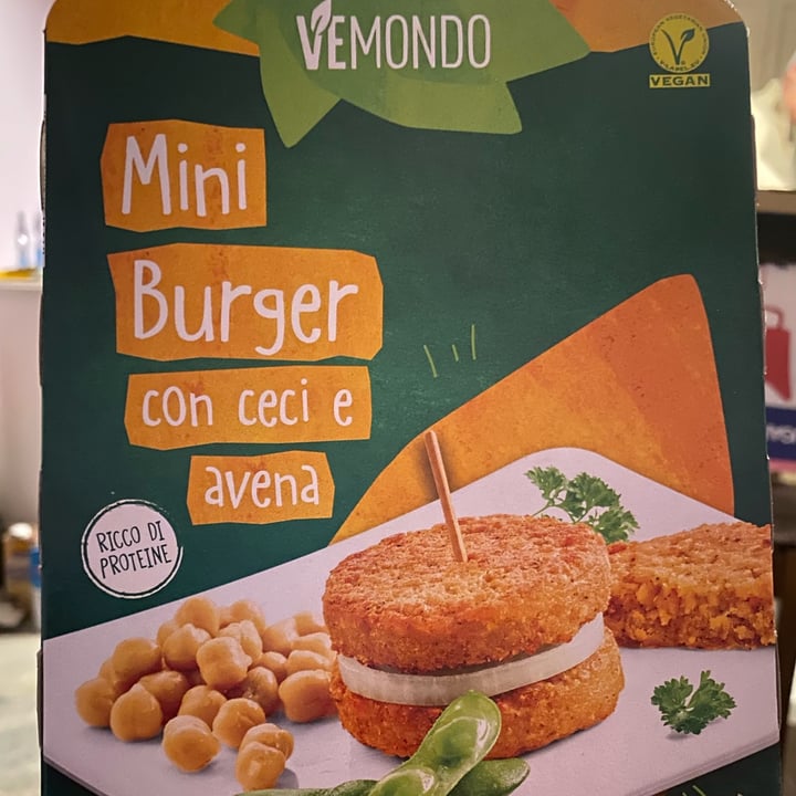 photo of Vemondo Mini Burger con Ceci e Avena shared by @morena13 on  15 Jan 2023 - review