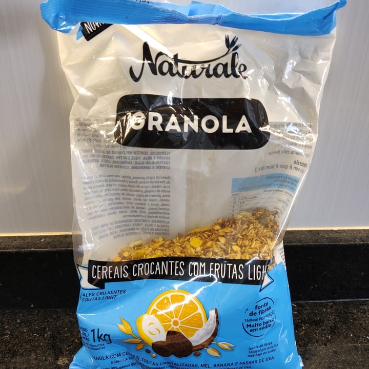 photo of Naturale granola com frutas light shared by @isafigueiredo on  16 Mar 2023 - review