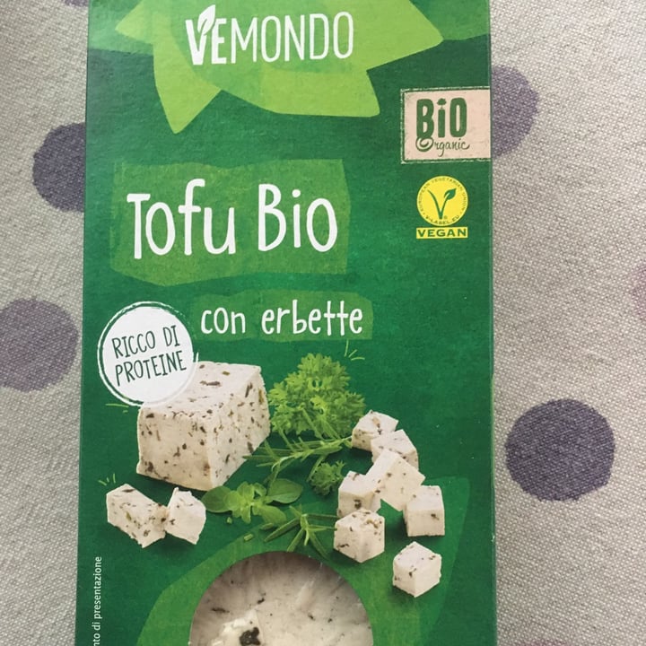 photo of Vemondo Tofu Bio Con Erbette shared by @lui-dix on  21 Mar 2023 - review