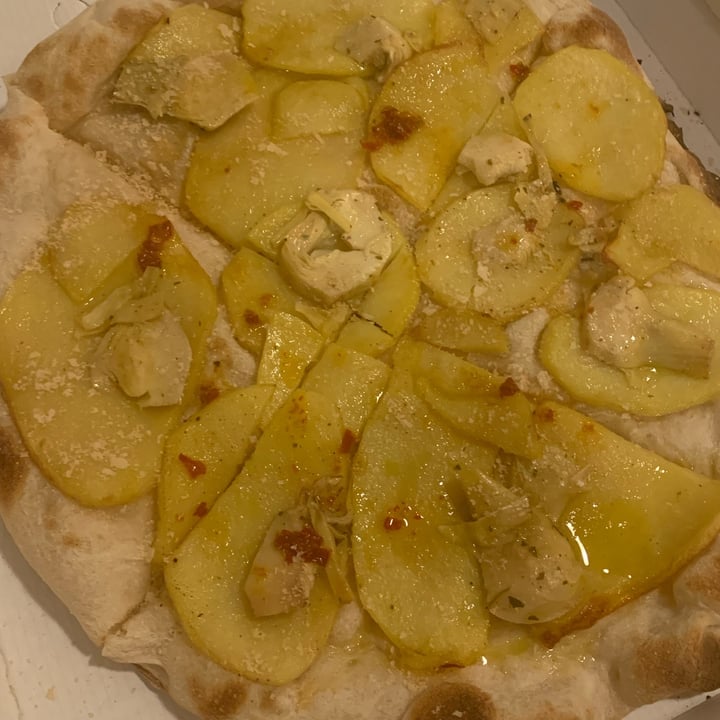 photo of Forte Pizzeria Stuzzicheria pizza bianca patate carciofi shared by @unejanie on  27 Feb 2023 - review