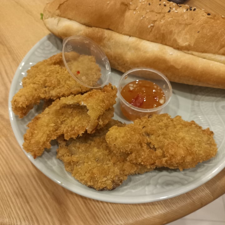 photo of Loving Vegan Fried oyster mushrooms shared by @punilu on  25 Jul 2023 - review