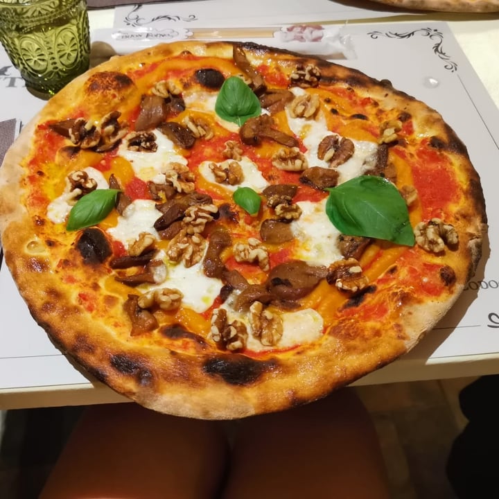 photo of Pirati DeLuxe Pizza Veliero shared by @aleveganfoodlover on  03 Jul 2023 - review
