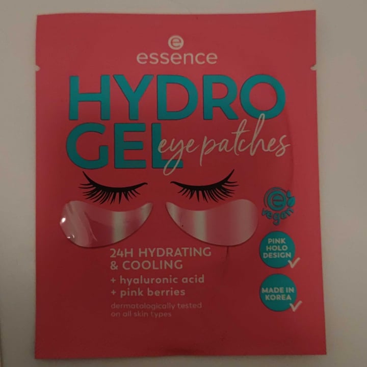 photo of Essence  Hydro gel eye patches shared by @cassycat on  04 Jan 2023 - review