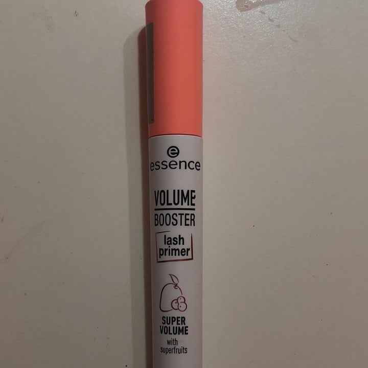 photo of Essence  Volume booster lash primer shared by @annapaolaserio on  25 Jun 2023 - review