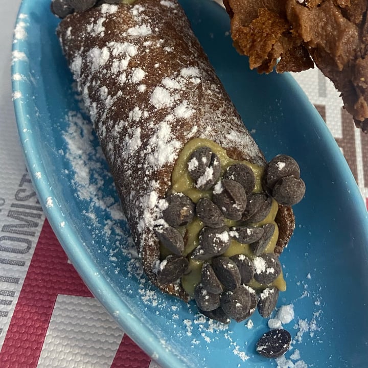 photo of Trinacria Pizzeria Cannolo al pistachio shared by @edab22 on  17 May 2023 - review