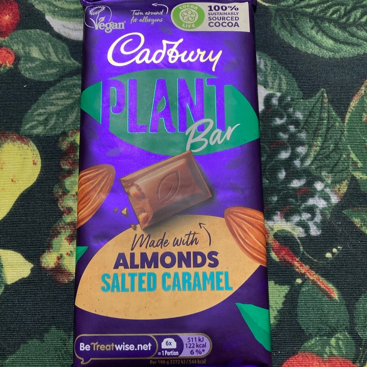 photo of Cadbury almonds salted caramel shared by @catherinews on  07 Apr 2023 - review