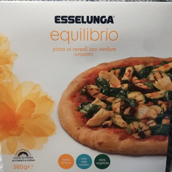 photo of  Esselunga Pizza ai cereali con verdure shared by @grilla on  01 Feb 2023 - review