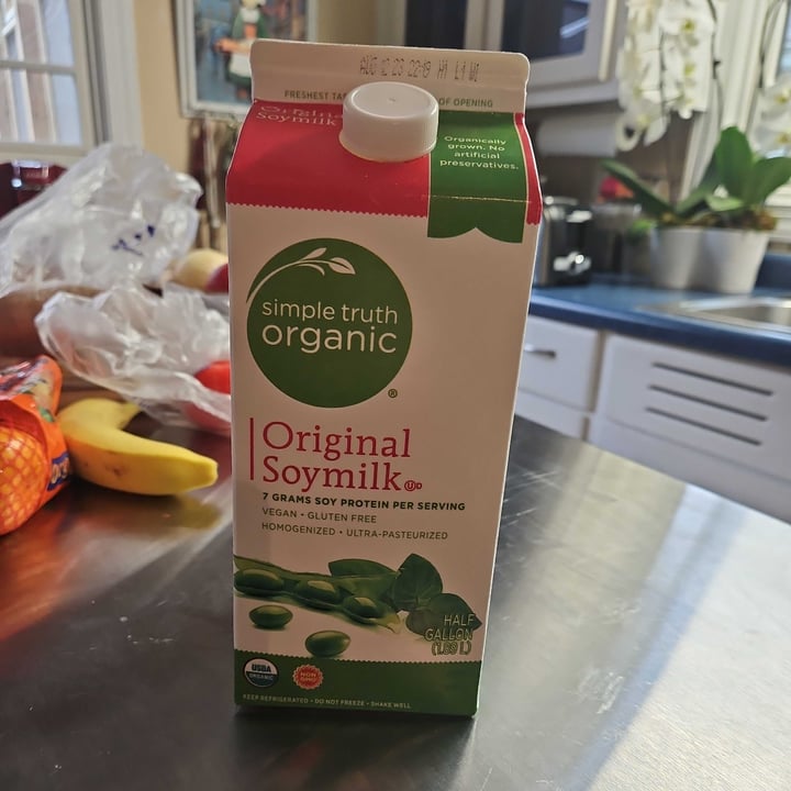 photo of Simple Truth Soy milk, Plain shared by @veganhili on  15 Jun 2023 - review
