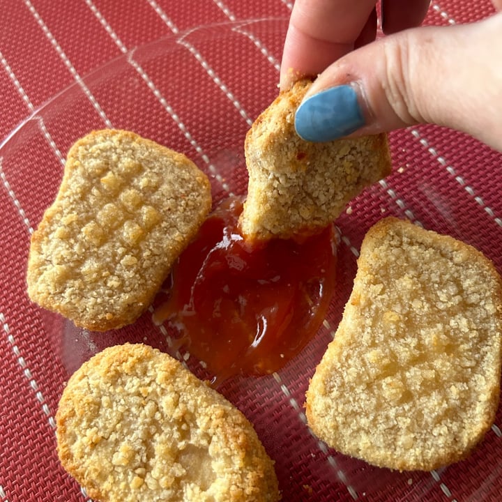 photo of Not chicken nuggets not chicket nugets shared by @marianimalover on  24 Apr 2023 - review