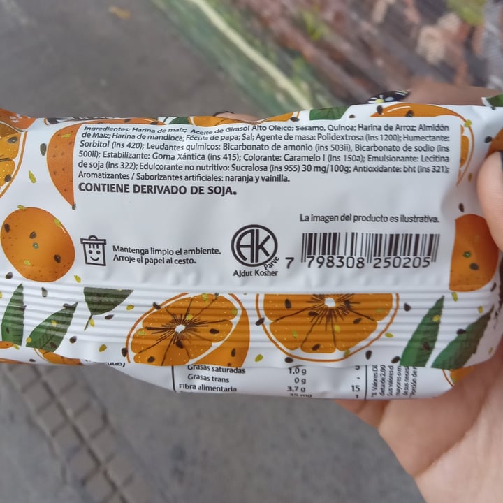 photo of Happy Food galletitas sabor naranja shared by @veganicz on  16 Jul 2023 - review