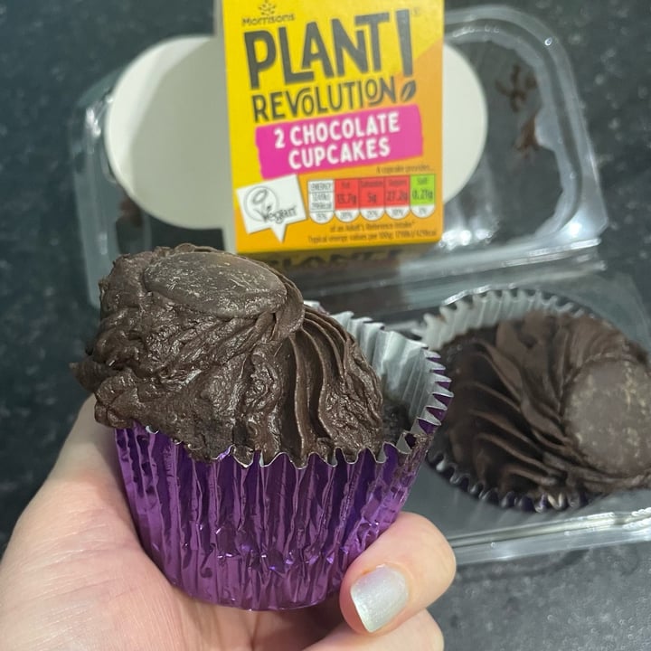 photo of Plant Revolution Chocolate Cupcakes shared by @olivejuice on  22 Jan 2023 - review