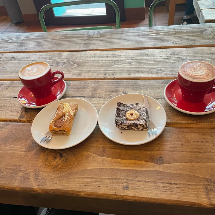 photo of Caffi Sam Cake shared by @sarajane22 on  13 Mar 2023 - review
