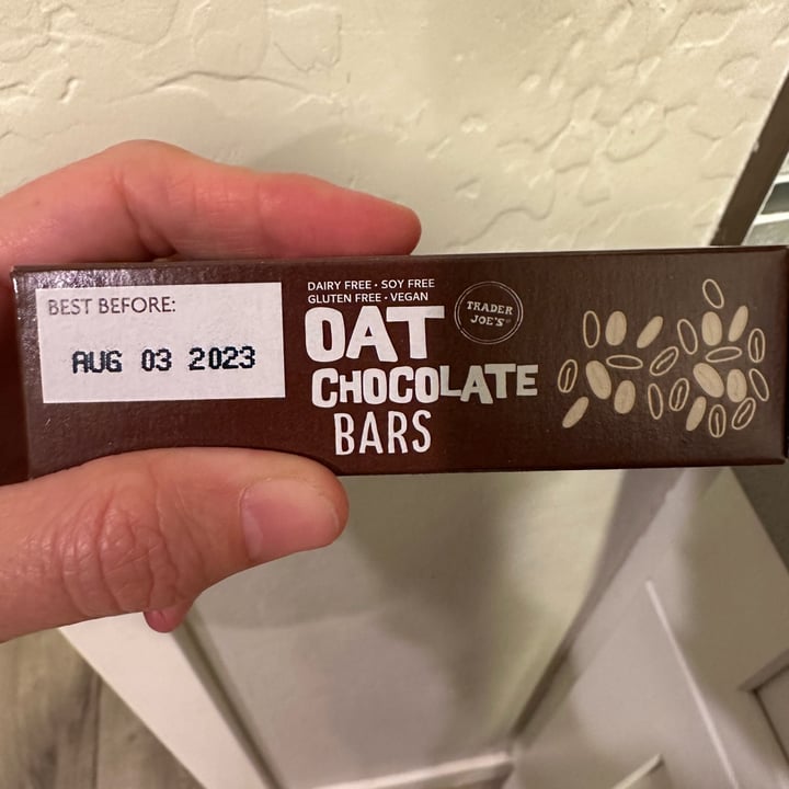 photo of Trader Joe's Oat Chocolate Bars shared by @ashtothexo on  10 Jan 2023 - review