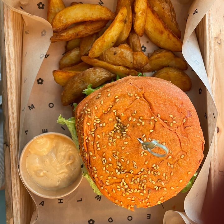 photo of Flower Burger burger fiesta shared by @cristinavanazzi on  26 Jun 2023 - review