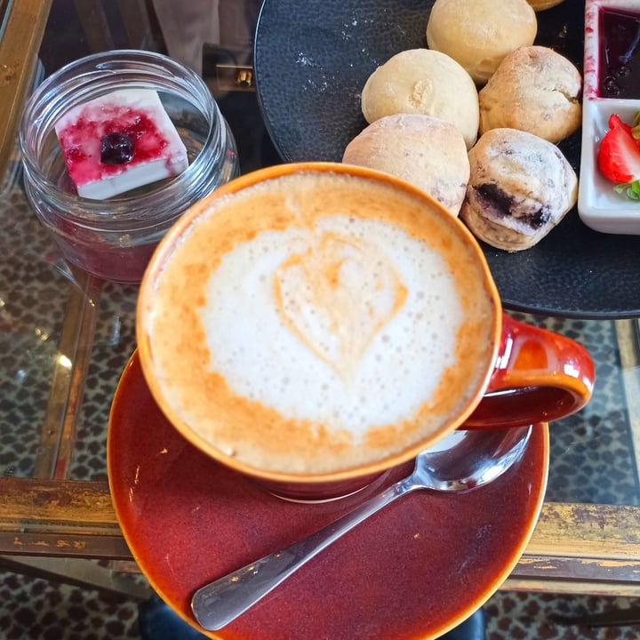 photo of The Leopard Bar Cappuccino shared by @saajana on  07 Apr 2023 - review