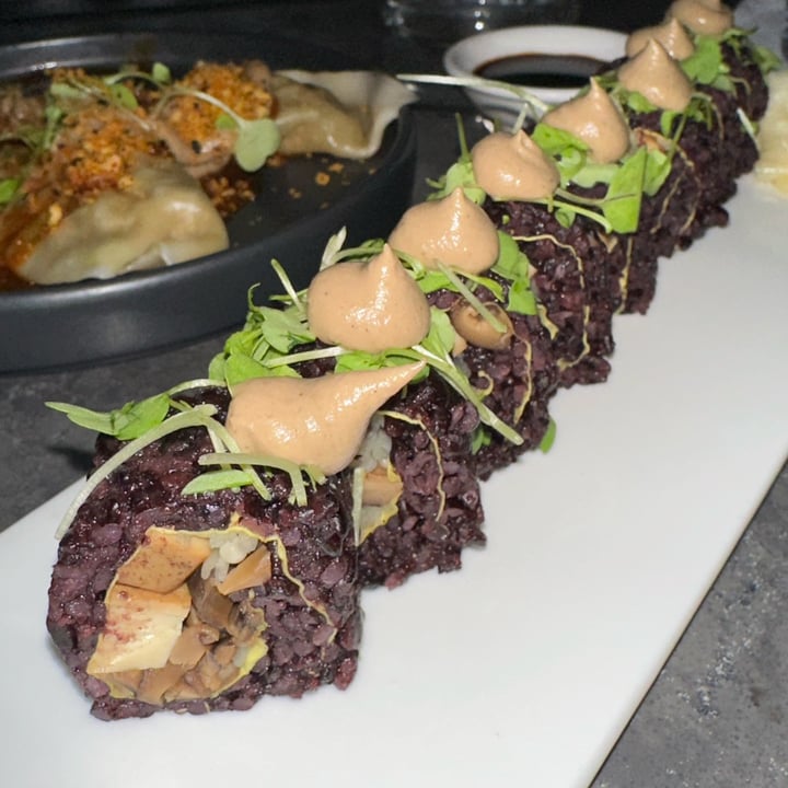 photo of Beyond Sushi (W 37th Street) Mighty Mushroom Roll (And Seasonal Roll) shared by @beatrizvegan on  14 Apr 2023 - review