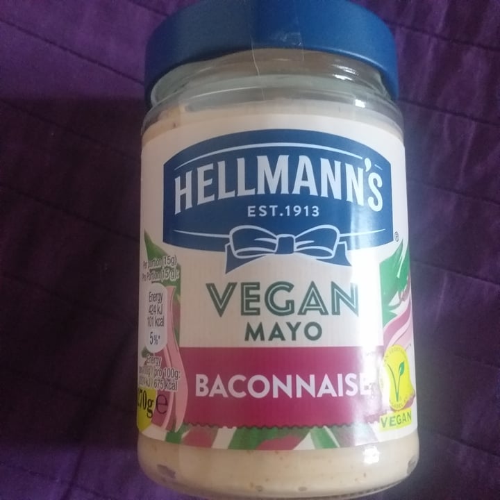 photo of Hellmann’s Vegan mayo baconnaise shared by @klavina on  22 Jan 2023 - review