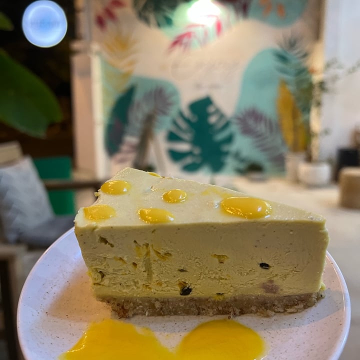 photo of KURUMI - Healthy Vegan Desserts & Food Mango passionfruit cheesecake shared by @patrickkth on  13 Apr 2023 - review