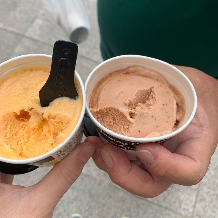 photo of Granny Gothards Strawberry And Cream Ice Cream shared by @graysue on  21 Jan 2023 - review