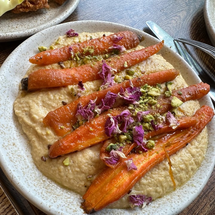 photo of Koocha Mezze Bar Zaatar Carrots & Hummus shared by @randall on  15 May 2023 - review