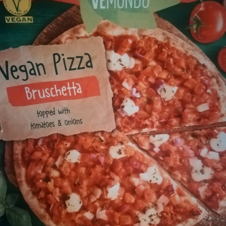 photo of Vemondo Vegan Pizza Bruschetta shared by @grilla on  08 May 2023 - review