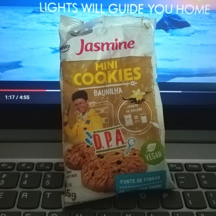 photo of Jasmine Jasmine Mini Cookies Vegan Baunilha shared by @abluebird on  15 Mar 2023 - review