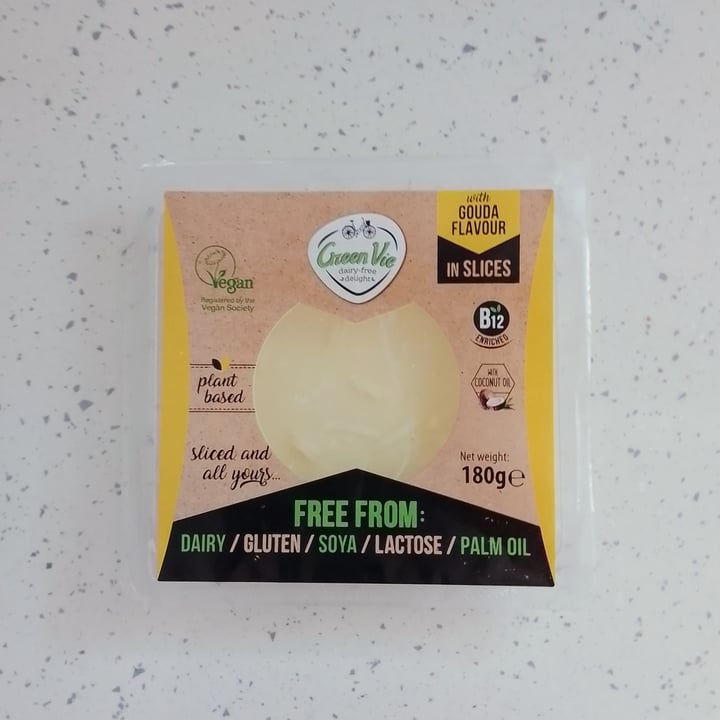 photo of GreenVie Foods Gouda Flavor in Slices shared by @natasarckr on  12 Aug 2023 - review