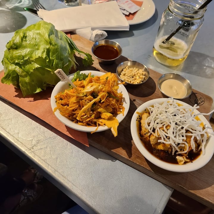 photo of Beertown Public House Oakville Vegan Lettuce Wraps shared by @theveglife on  26 May 2023 - review
