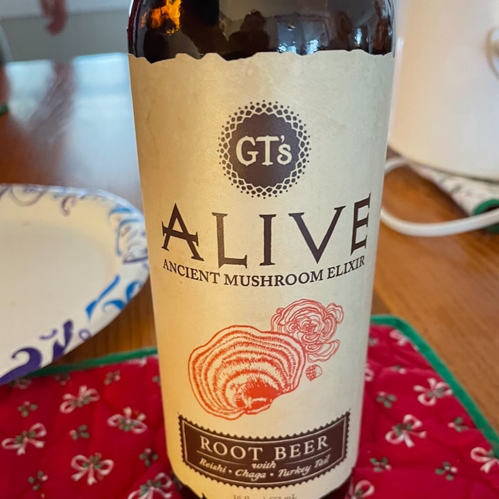 photo of GT’s Living Foods Alive - Ancient Mushroom Elixir Root Beer shared by @compassionrocks on  29 Dec 2022 - review