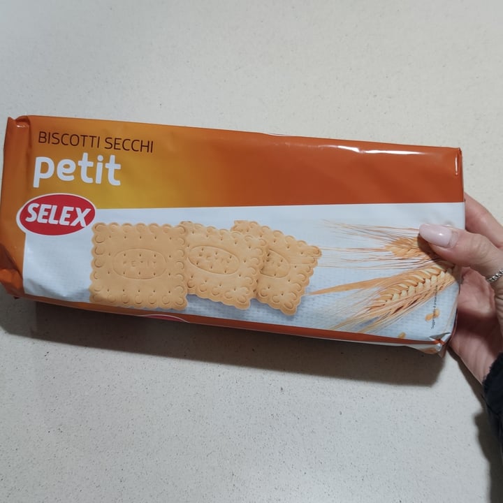 photo of Selex Petit Biscotti Secchi shared by @angelarusso on  10 Mar 2023 - review