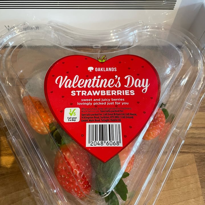 photo of Oaklands strawberry shared by @beth41 on  22 Feb 2023 - review