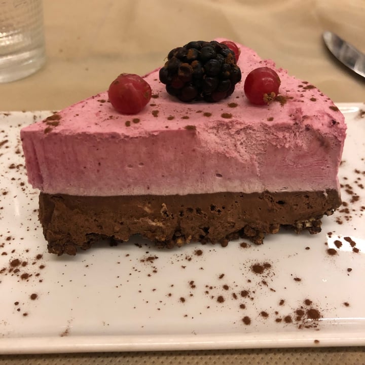 photo of Ristorante Flora Mousse frutti di bosco shared by @mmarika on  21 Jan 2023 - review