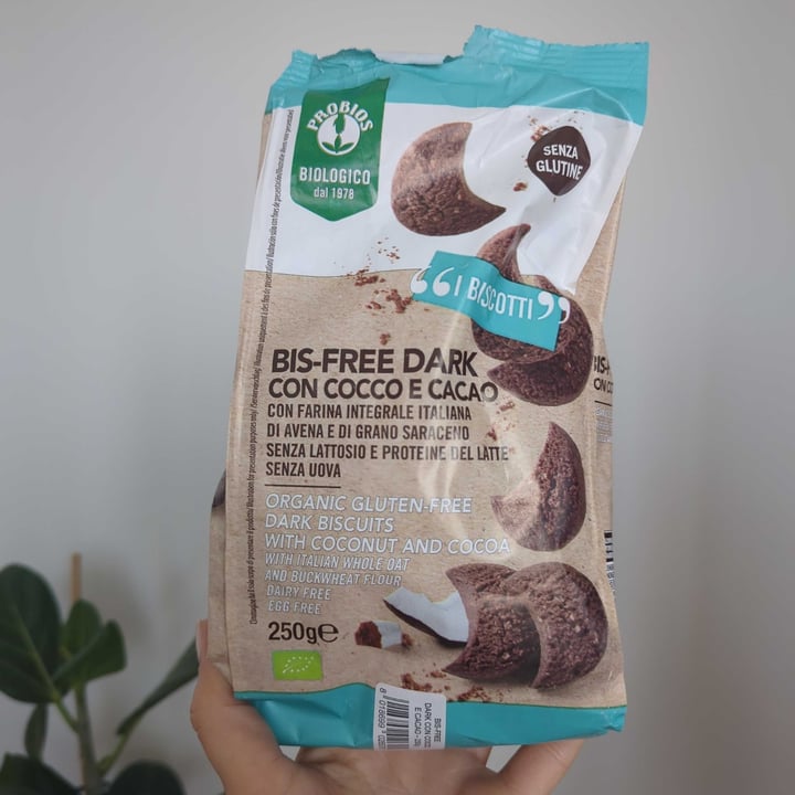 photo of Probios Bis-Free Dark Cocco e Cacao shared by @miriscog on  06 Jun 2023 - review