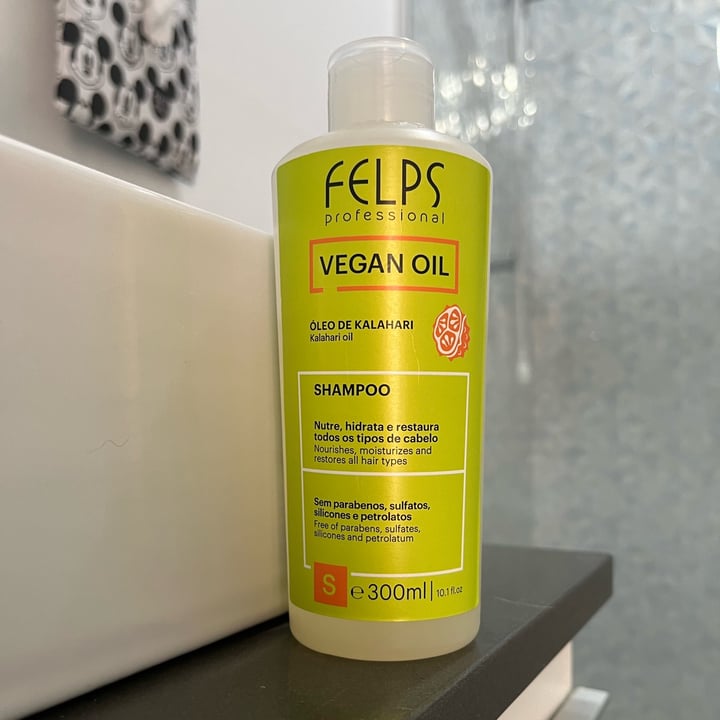 photo of Felps professional Shampoo Vegan Oil shared by @debhvt on  10 Aug 2023 - review