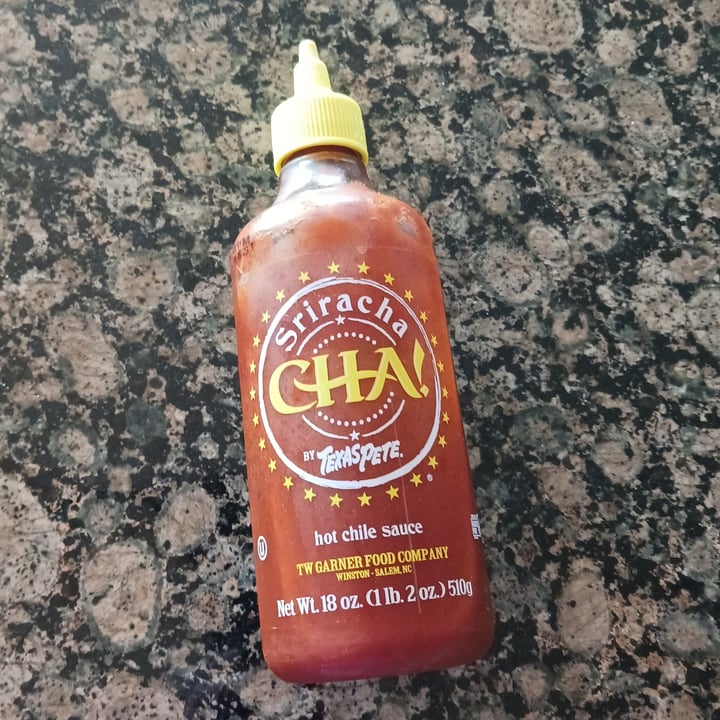 photo of Texas Pete Sriracha shared by @heartartichokehearts on  06 Apr 2023 - review