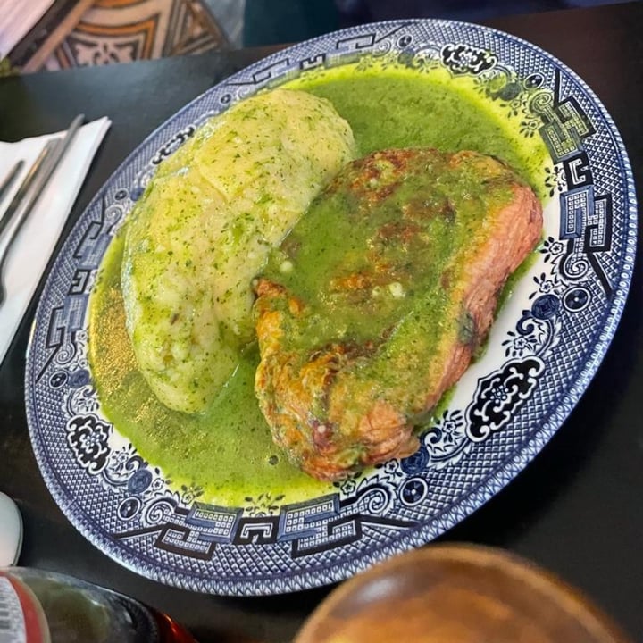 photo of The Spread Eagle Pie, Mash and Liquor shared by @neets on  29 Jun 2023 - review