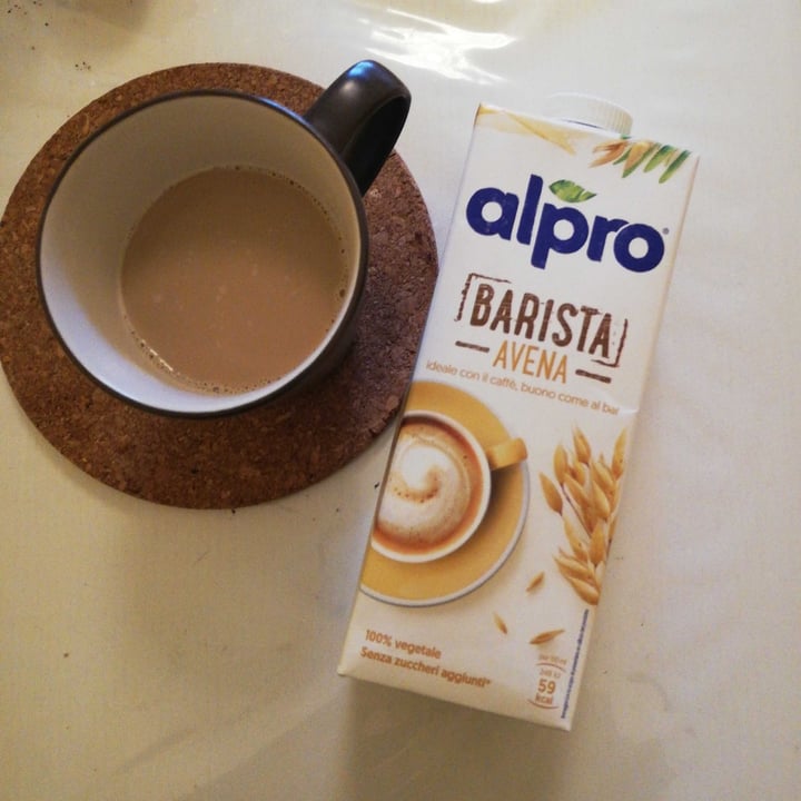 photo of Alpro Bevanda vegetale Alpro avena barista shared by @lelle on  17 May 2023 - review